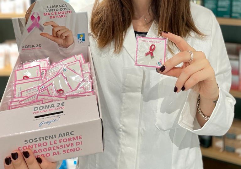 Tumore al seno 30 anni di nastro rosa, raccolta fondi Airc