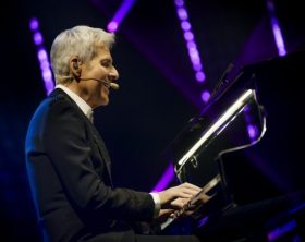 Quarant'anni di La vita è adesso di Baglioni