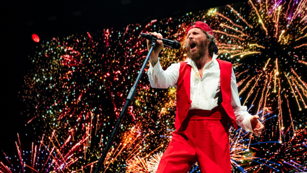 Arriva al termina il PALAJOVA, grande successo per il tour di Jovanotti