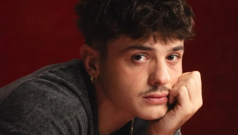 Olly pubblica il nuovo singolo Depresso Fortunato